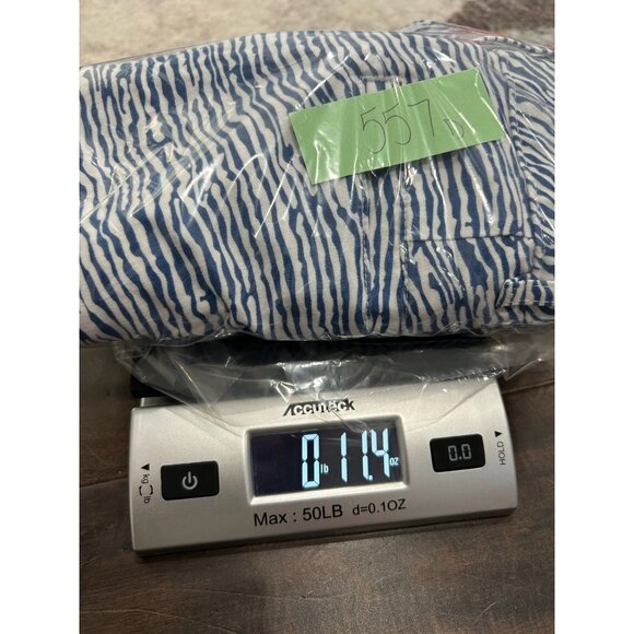 Essentials Womens Blue White Striped Cotton Blend Shorts Size 16W - Picture 10 of 10